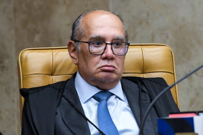 CASO MASTER: Gilmar Mendes quer suspender julgamento de Moraes: “até que todos os ministros envolvidos sejam identificados”